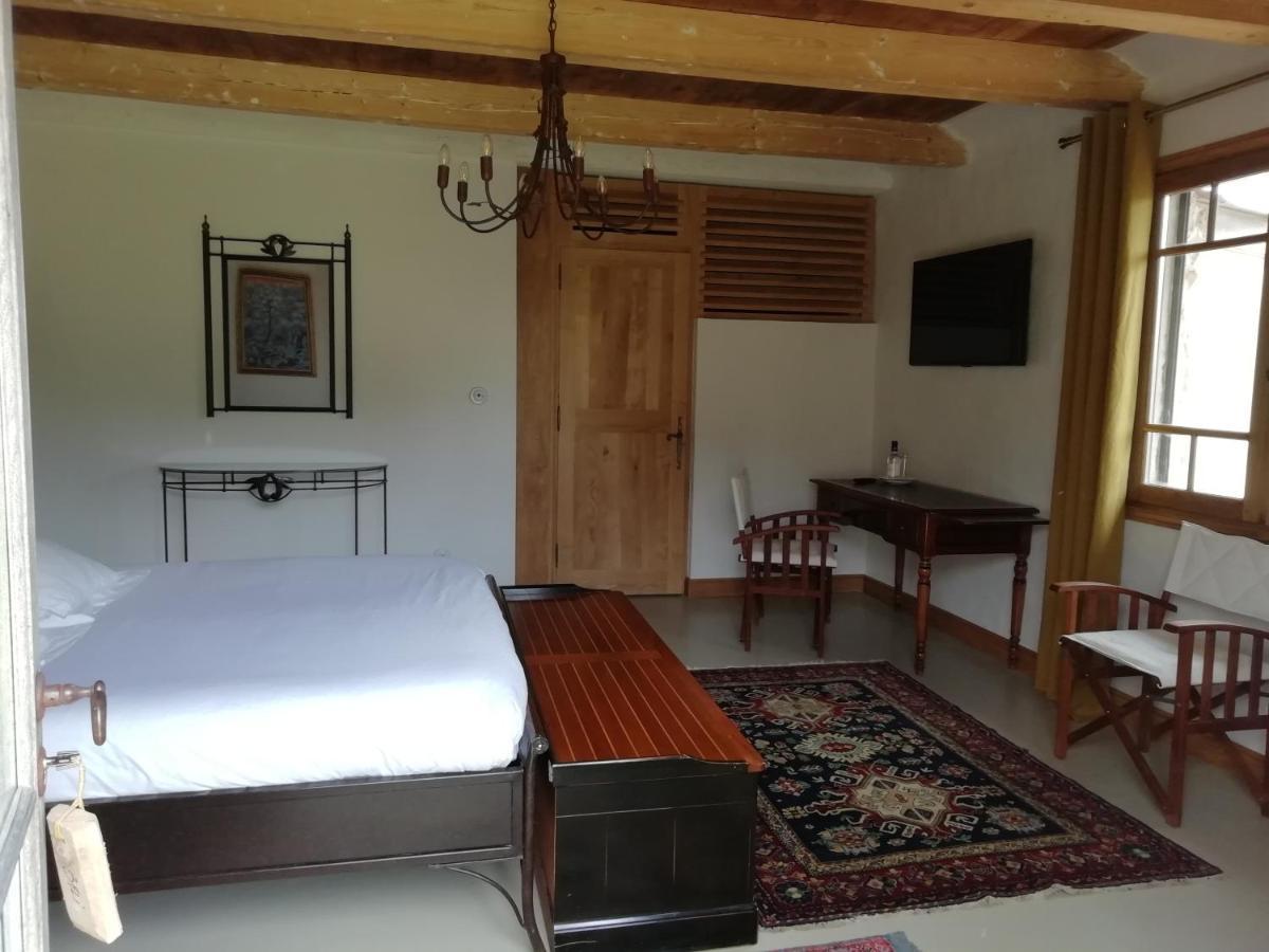 B&B, Chambres Dordogne, Clos De Saint-Maime Vergt Eksteriør billede